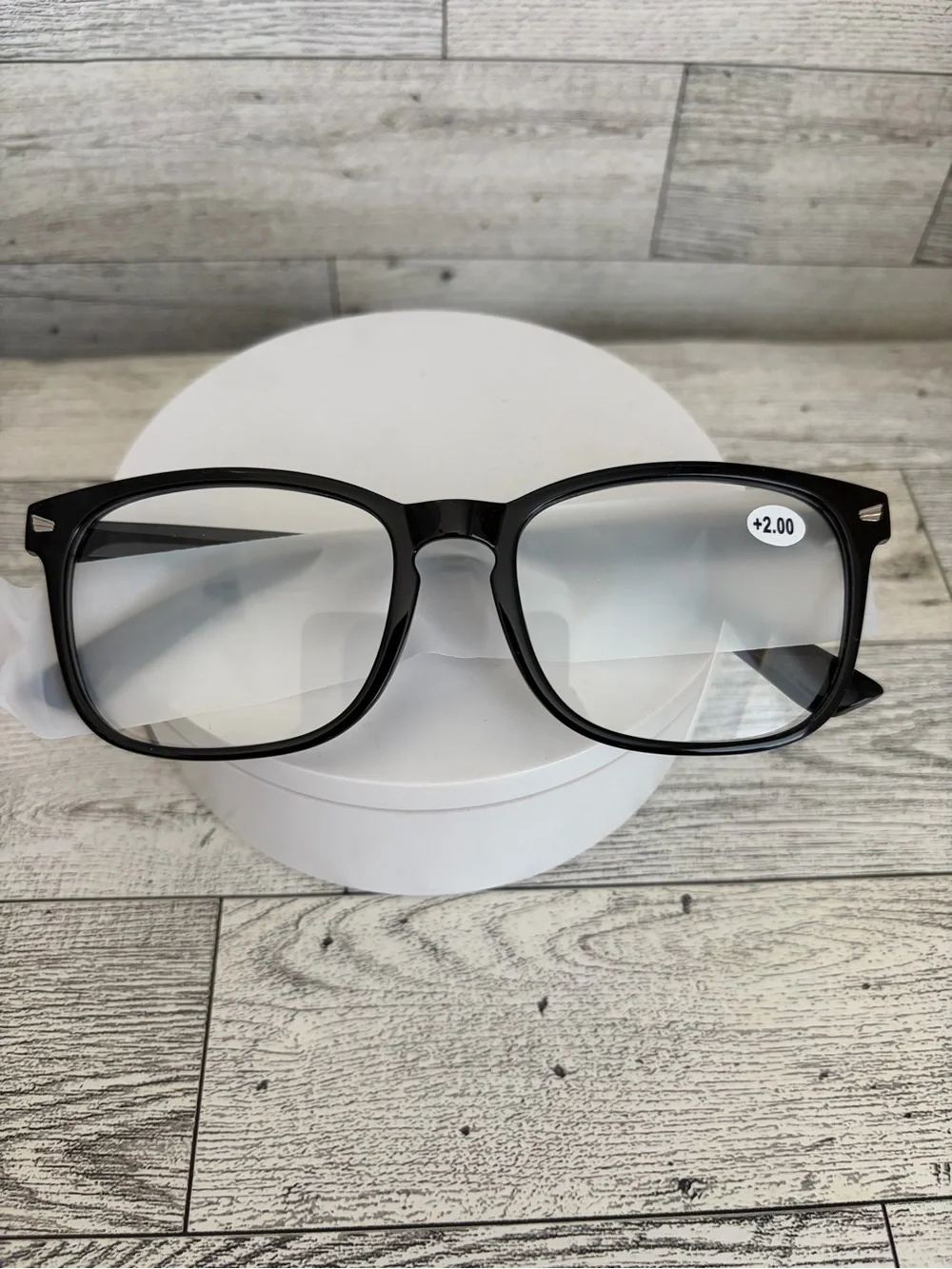 Classic Black Reading Glasses +2.00